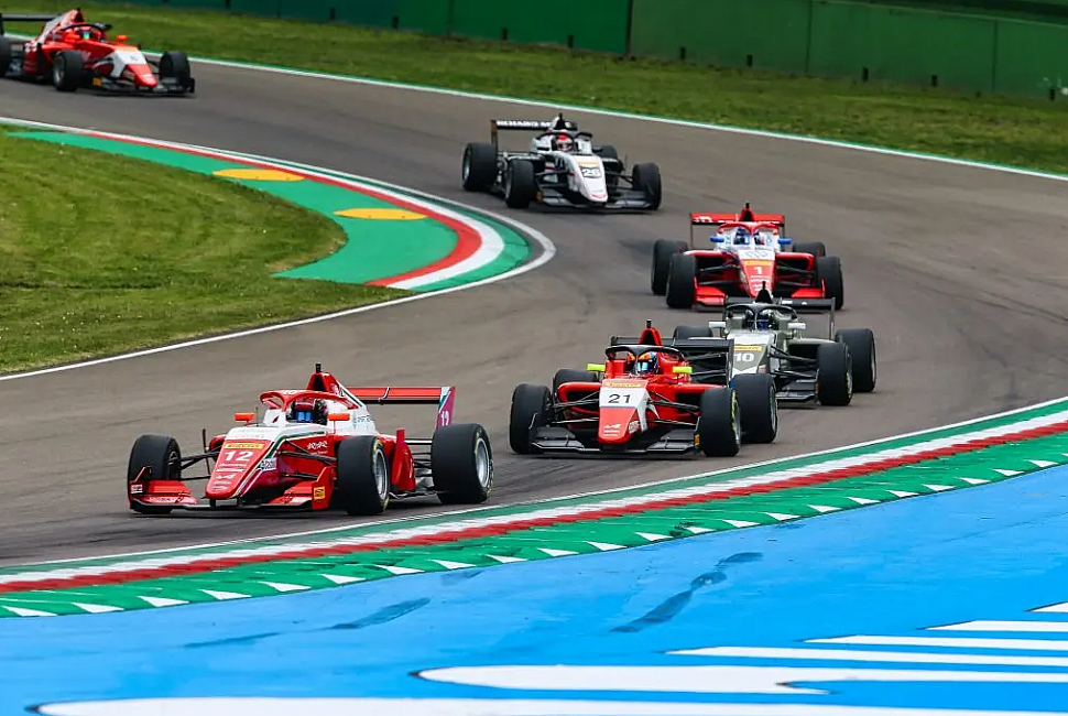 RAVENOL и PREMA PowerTeam одержали победу на первом этапе Formula Regional